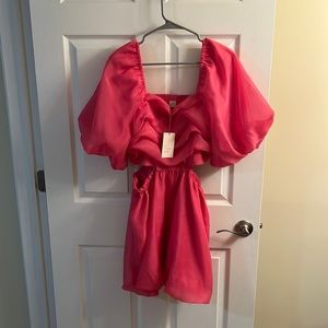 New day pink puffy dress